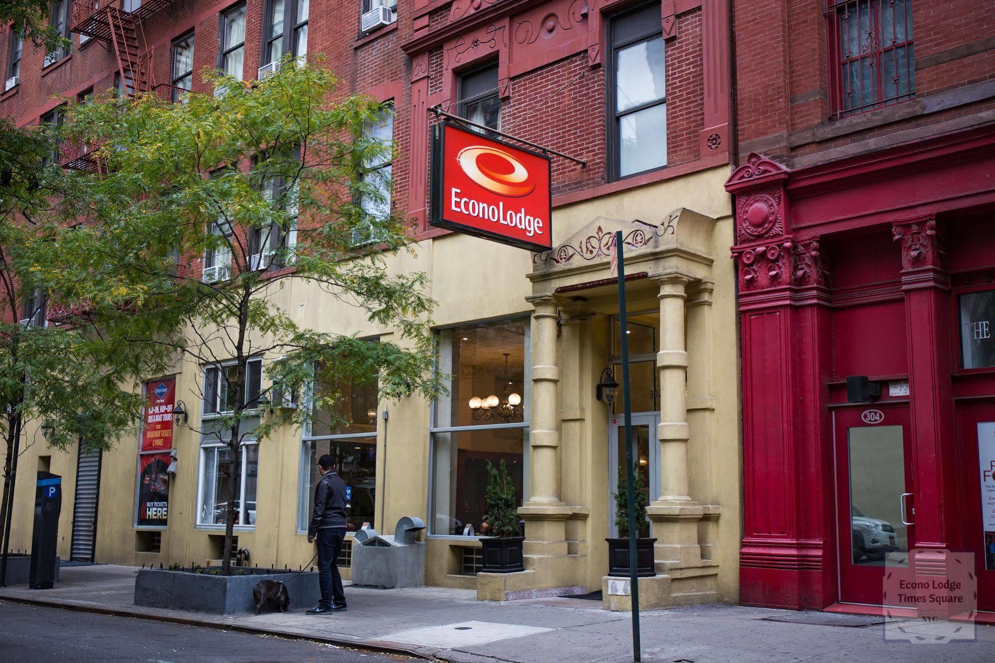 Econo Lodge Times Square Нью-Йорк Екстер'єр фото