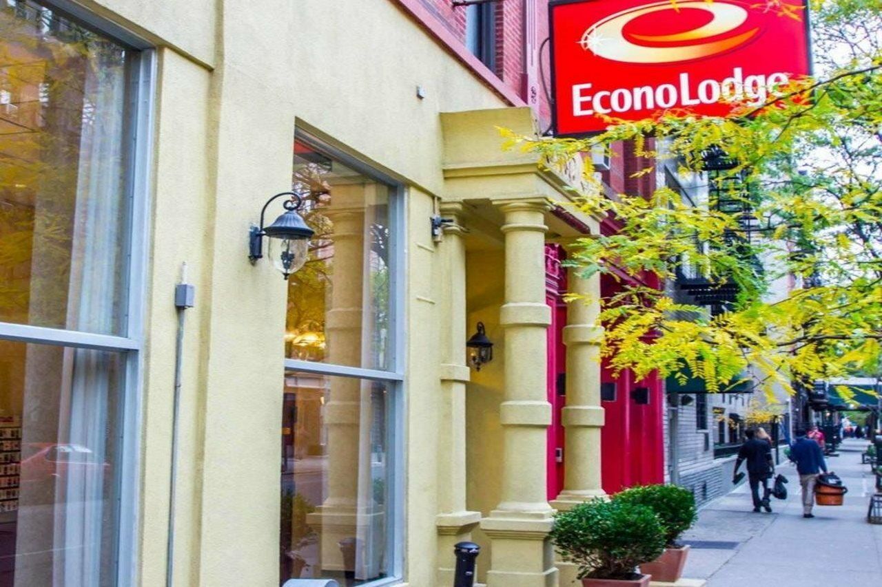 Econo Lodge Times Square Нью-Йорк Екстер'єр фото